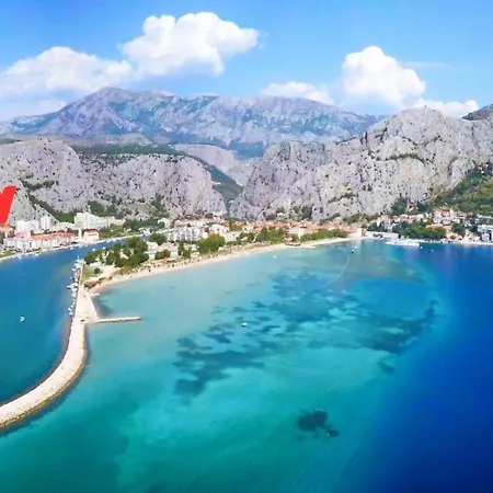 Apartment Piccolo Omis