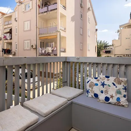 Piccolo Apartment Omis